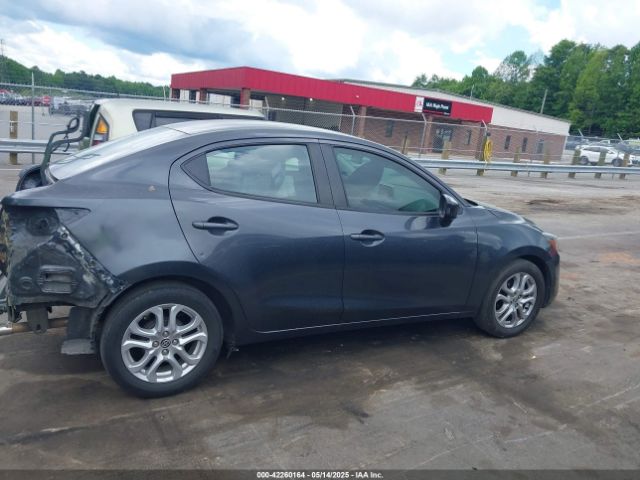 3MYDLBZV5GY133972 Scion IA