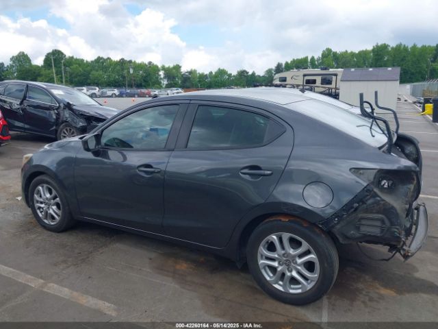 3MYDLBZV5GY133972 Scion IA