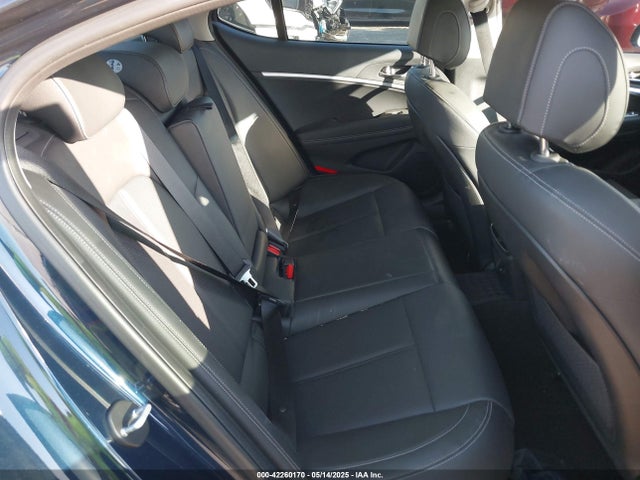 KMTG64LA1LU062420 Genesis G70 2.0t Rwd
