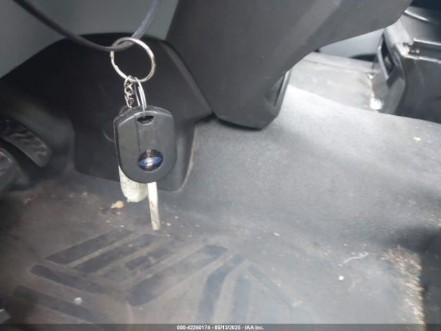 1FMZK1ZM2HKB01825 Ford Transit-150 Xl