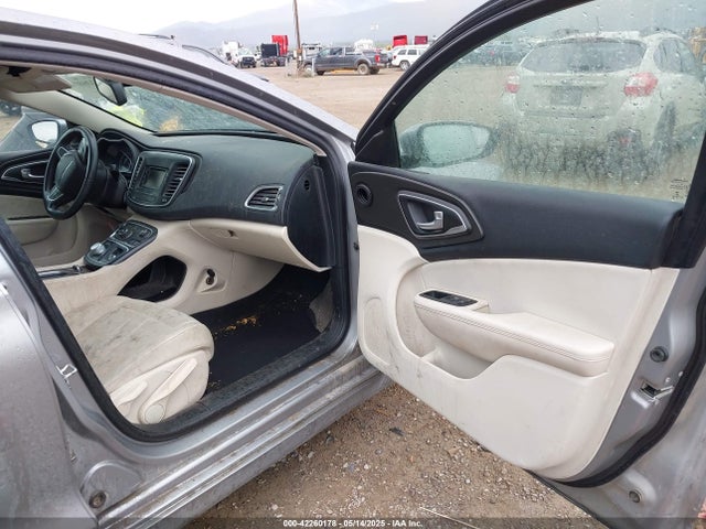 1C3CCCAB9FN504472 Chrysler 200