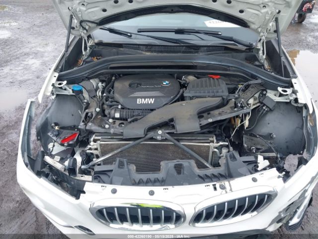 2018 BMW X1 WBXHT3C38J5L31322 Photo 9
