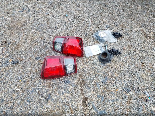 3TMCZ5AN6MM444433 Toyota Tacoma Sr V6