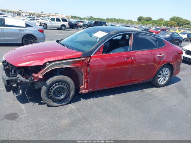 5XXGT4L33JG235933 KIA Optima S