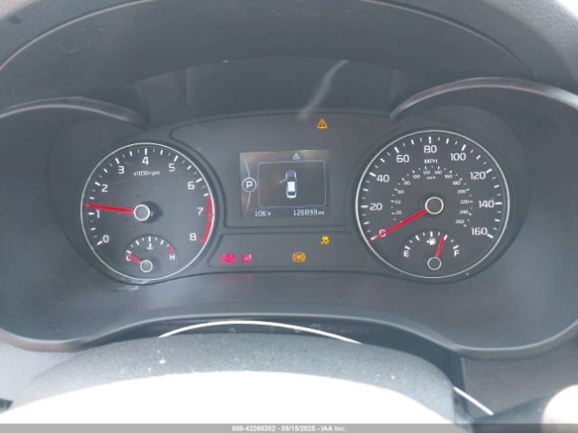 5XXGT4L33JG235933 KIA Optima S