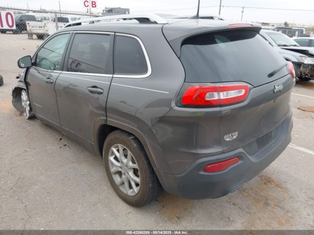 2018 JEEP CHEROKEE 1C4PJLLX7JD524181 Photo 2
