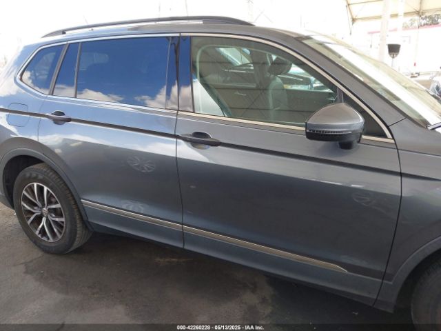 3VV3B7AX5JM190020 Volkswagen 2018