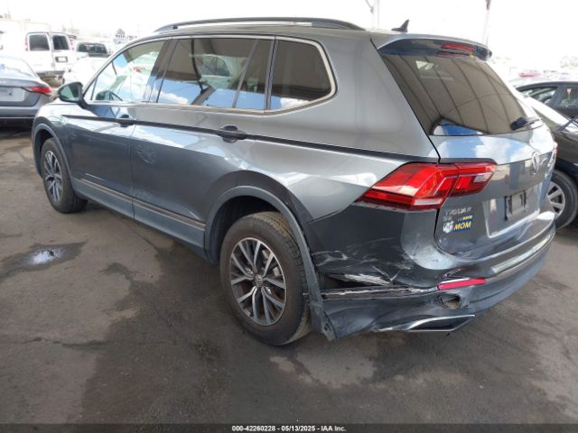 3VV3B7AX5JM190020 Volkswagen 2018