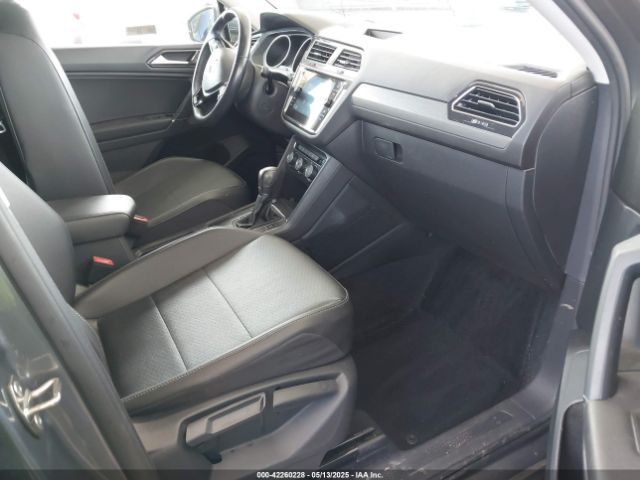 3VV3B7AX5JM190020 Volkswagen 2018
