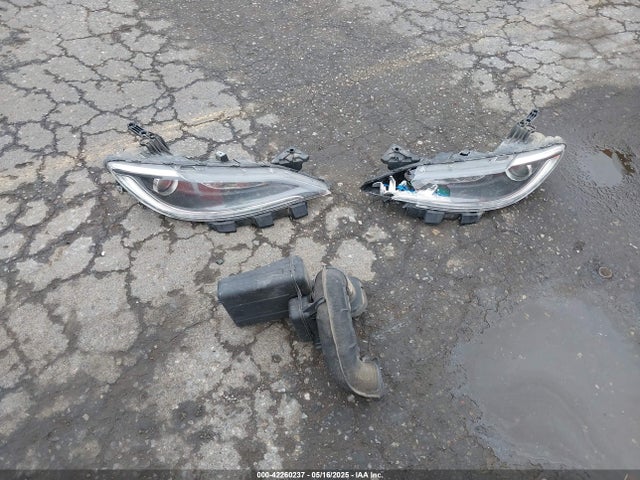 Chrysler 2016 2016 1C3CCCAB0GN157552 Image 12