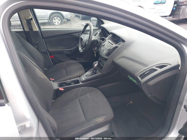 Ford Focus 2016 1FADP3E27GL349051 Image 5