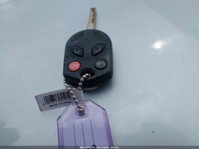 1FADP3E27GL298683 Ford FOCUS S