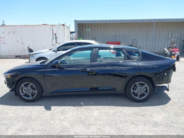 3KPFT4DE6SE038924 KIA K4 Lxs