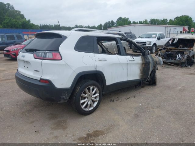 2021 JEEP CHEROKEE 1C4PJLCB2MD136896 Photo 3