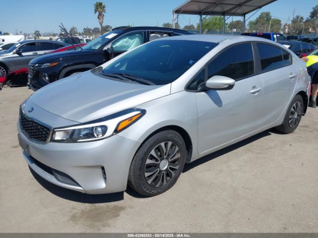 3KPFK4A76HE120542 KIA FORTE LX