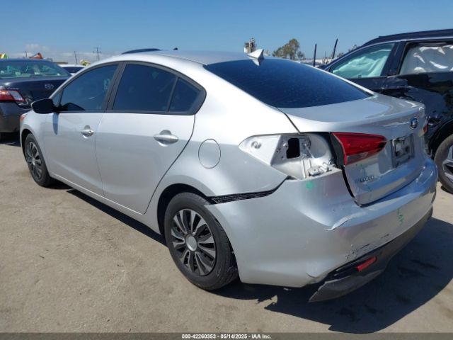 3KPFK4A76HE120542 KIA FORTE LX