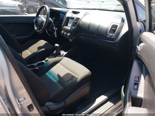 3KPFK4A76HE120542 KIA FORTE LX