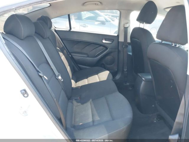 3KPFK4A76HE120542 KIA FORTE LX