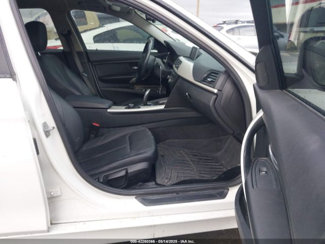 WBA3C3C51EP661285 BMW 320i Xdrive