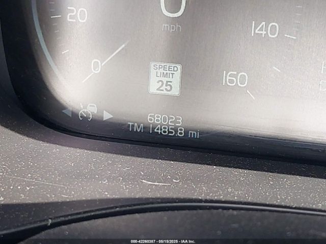 YV4102RKXJ1002352 Volvo Xc60 T5 Momentum