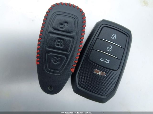 3FADP4CJ6EM117097 Ford Fiesta Titanium