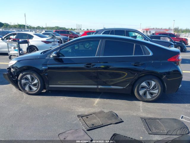 KMHC75LC3KU105621 Hyundai Ioniq Hybrid Sel
