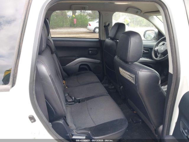 2011 MITSUBISHI OUTLANDER JA4JT3AWXBU042813 Photo 7