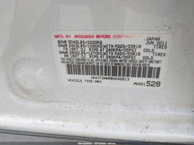 2011 MITSUBISHI OUTLANDER JA4JT3AWXBU042813 Photo 8