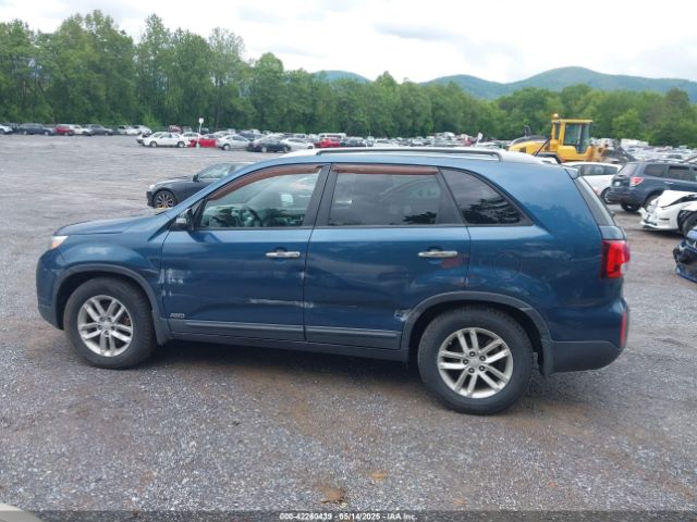 5XYKTCA66EG449205 KIA SORENTO LX
