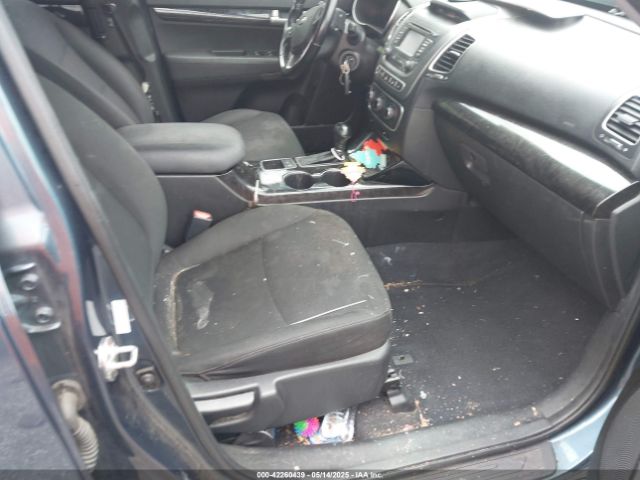5XYKTCA66EG449205 KIA SORENTO LX