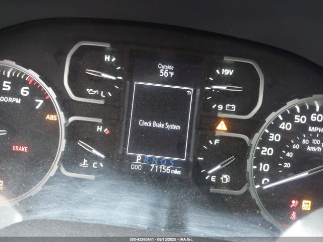 5TFUY5F17JX775105 Toyota Tundra Sr5 5.7l V8