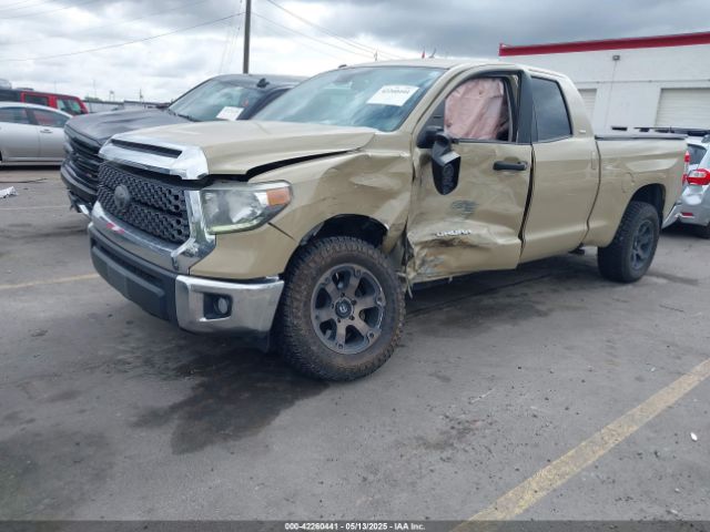 5TFUY5F17JX775105 Toyota Tundra Sr5 5.7l V8