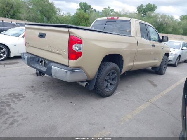 5TFUY5F17JX775105 Toyota Tundra Sr5 5.7l V8