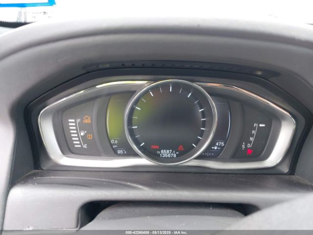 2016 VOLVO XC60 YV449MDM8G2916741 Photo 6