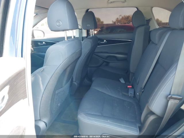 5XYPG4A36KG529394 KIA Sorento 2.4l Lx