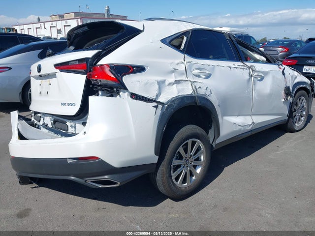 JTJDARBZ4M5031983 Lexus NX 300