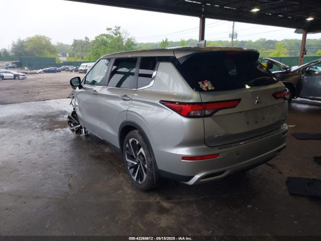 2023 MITSUBISHI OUTLANDER JA4J4UA86PZ013565 Photo 2