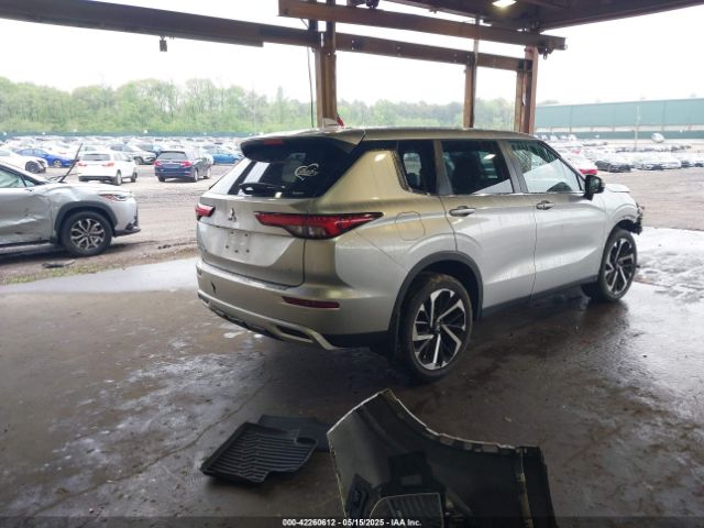 2023 MITSUBISHI OUTLANDER JA4J4UA86PZ013565 Photo 3
