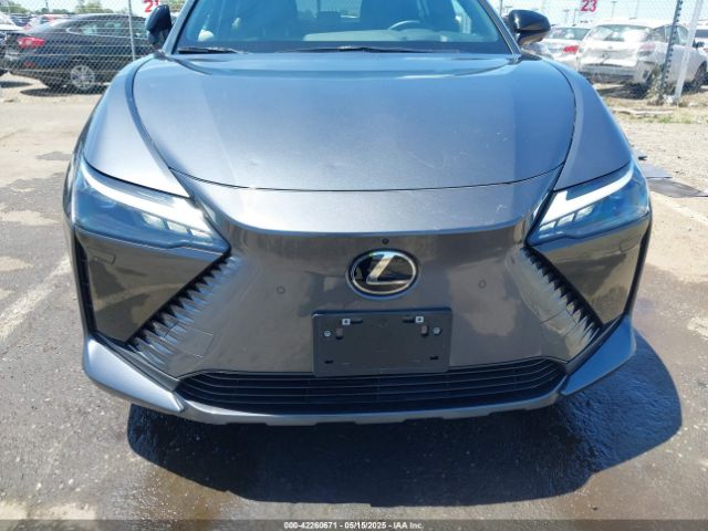 2023 LEXUS RZ 450E JTJAAAABXPA020300 Photo 5