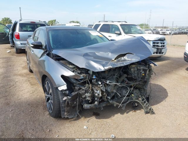 1N4AA6AP3GC392390 Nissan Maxima 3.5 Sl