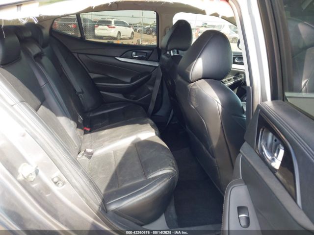 1N4AA6AP3GC392390 Nissan Maxima 3.5 Sl