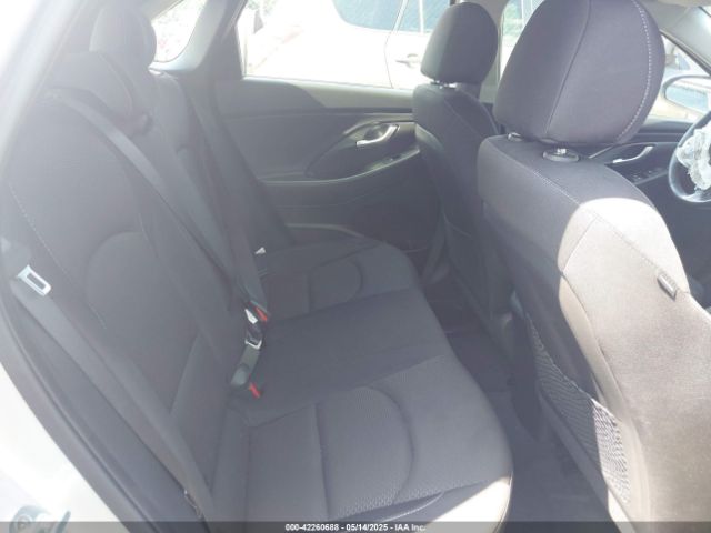 KMHH35LE0JU027381 Hyundai ELANTRA GT