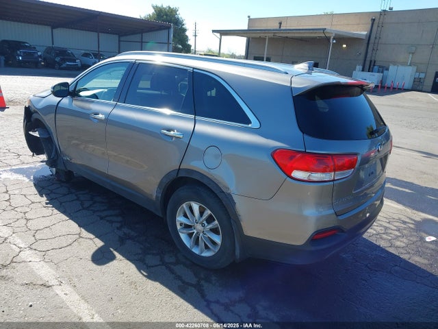 2017 KIA SORENTO 5XYPGDA54HG326997 Photo 2