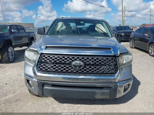5TFEY5F12JX239294 Toyota Tundra Sr5 5.7l V8
