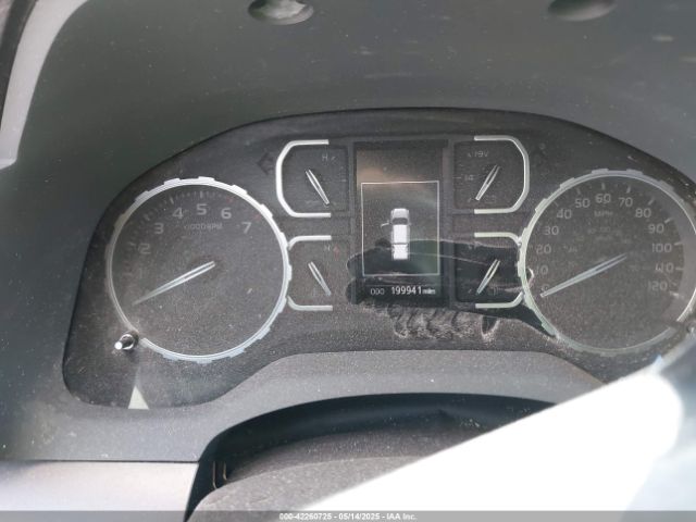 5TFEY5F12JX239294 Toyota Tundra Sr5 5.7l V8