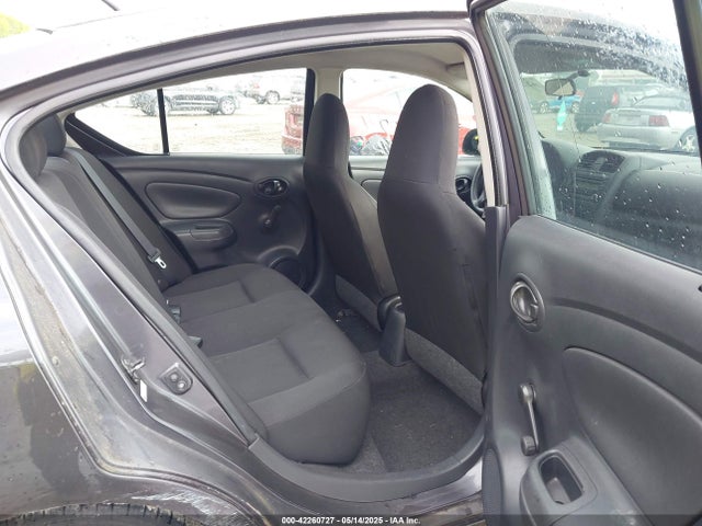 3N1CN7AP0FL912676 Nissan Versa 1.6 S+