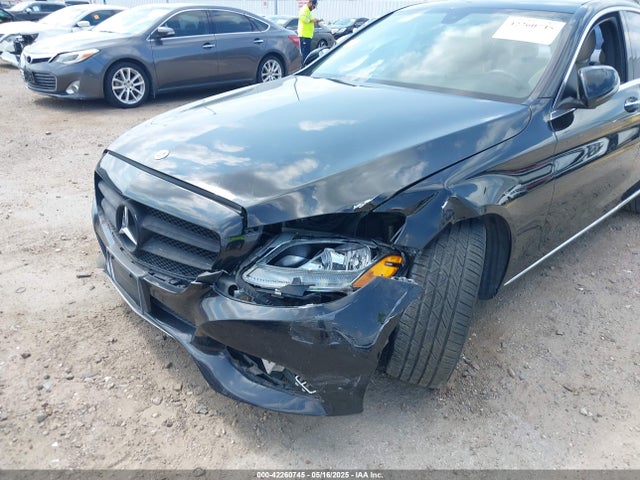 WDDWF4JB2HR307683 Mercedes-Benz C-Class