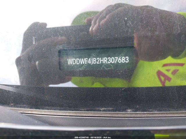 WDDWF4JB2HR307683 Mercedes-Benz C-Class