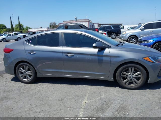 5NPD84LF5JH368308 Hyundai ELANTRA SEL