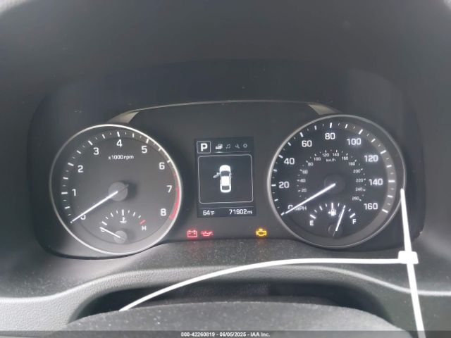 5NPD84LF5JH368308 Hyundai ELANTRA SEL